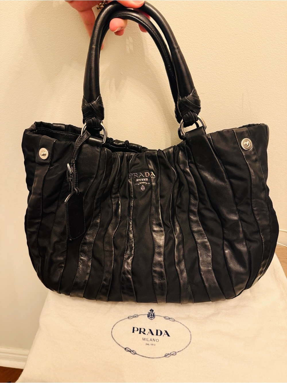 Prada Tessuto+nappa Black Shoulder Bag with COA (BR3994)